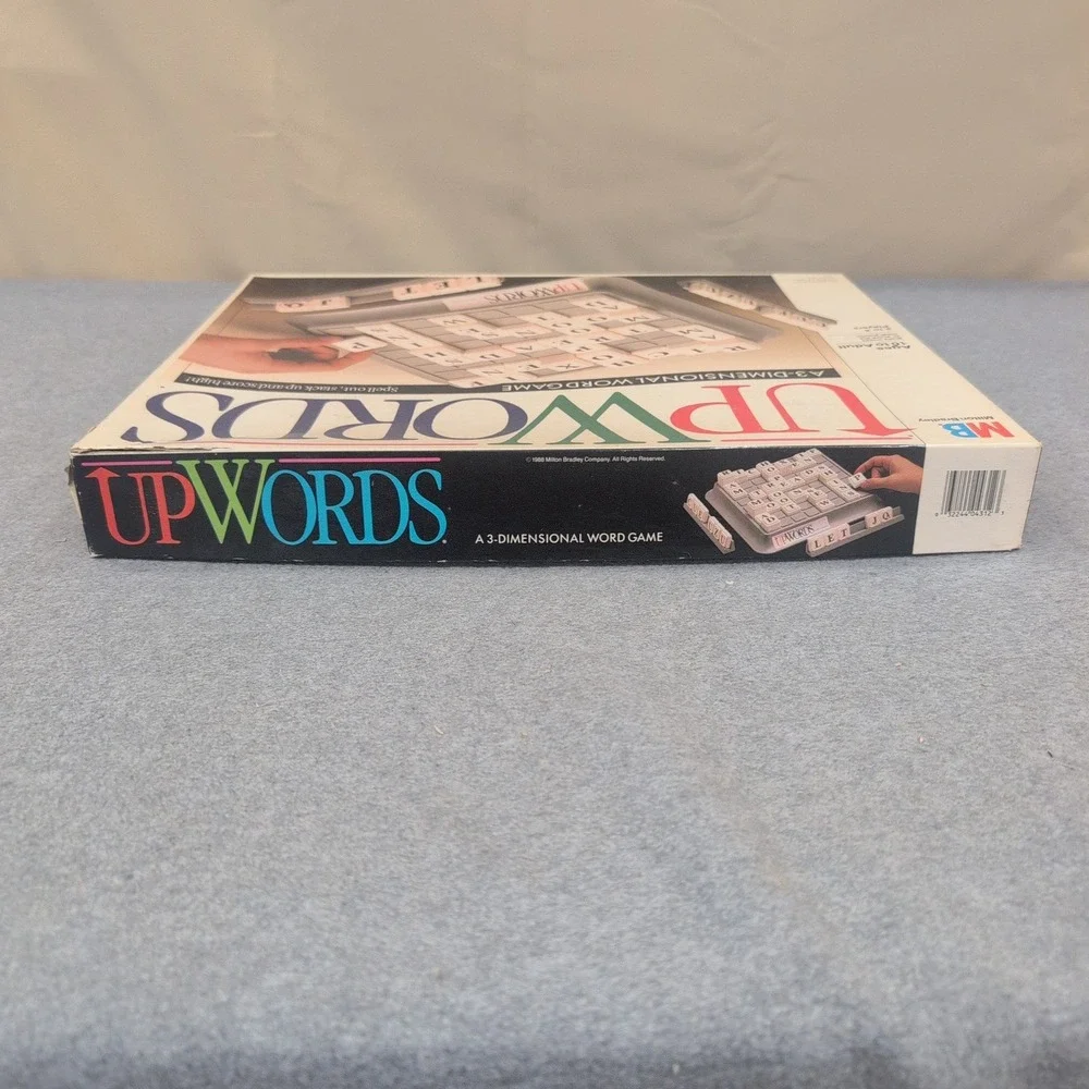Milton Bradley Upwords 3D Word Game 1988 Vintage Board Game 4312 VG - Picture 6 of 6